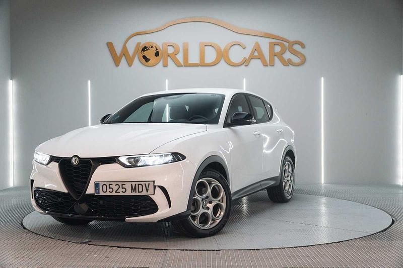 Blanco Usado 2023 Alfa Romeo Tonale Sprint SUV | 27.995 € (Precio justo) - Imagen 1/4