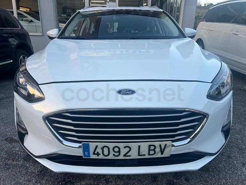 Usado Ford Focus Active 120 CV (88 kW) 2020 Blanco Familiar