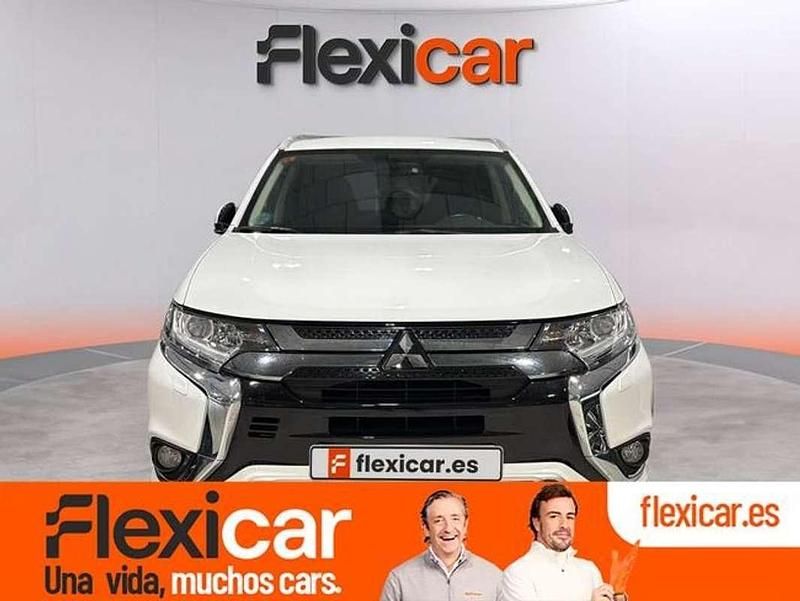 Negro Usado 2021 Mitsubishi Outlander P-HEV Motion SUV | 20.990 € (Buen precio) - Imagen 1/4