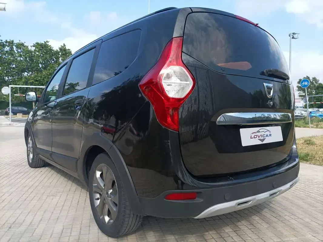 Usado Dacia Lodgy Stepway 110 CV (80 kW) 2016 Marrón Monovolumen