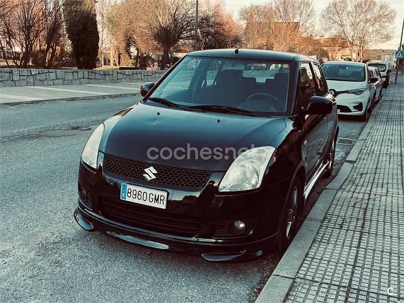 Usado Suzuki Swift GL 75 CV (55 kW) 2009 Negro Utilitario