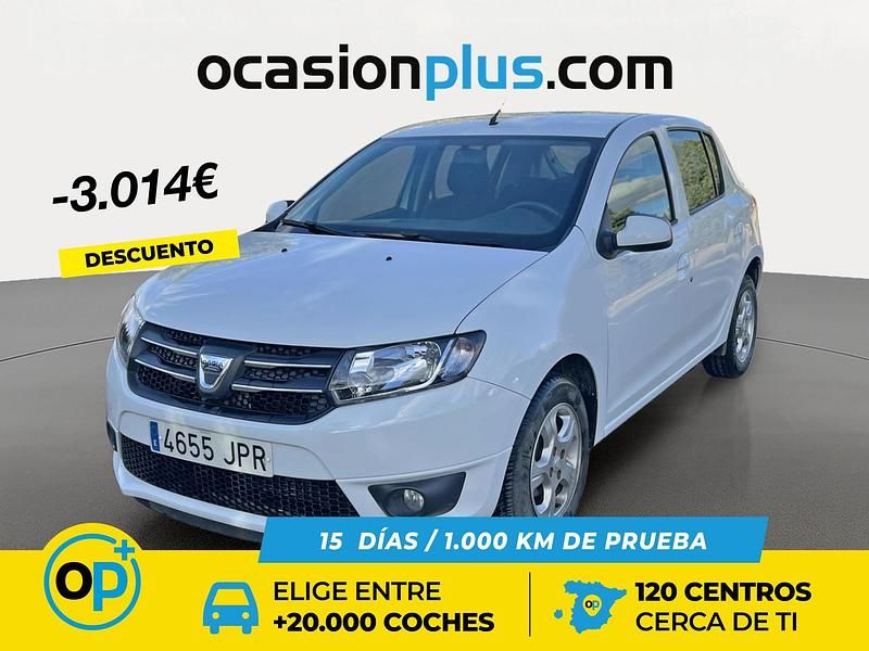 Usado Dacia Sandero Lauréate 90 CV (66 kW) 2016 Blanco Utilitario