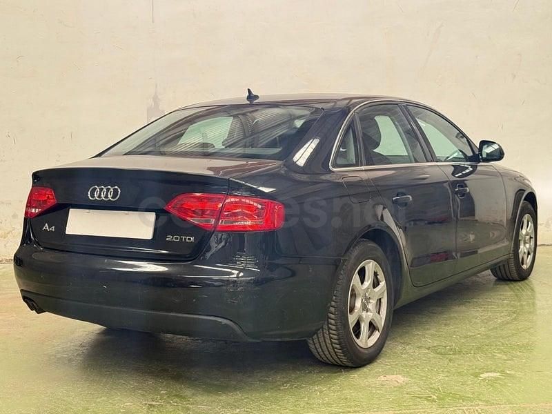 Usado Audi A4 143 CV (105 kW) 2009 Negro Berlina
