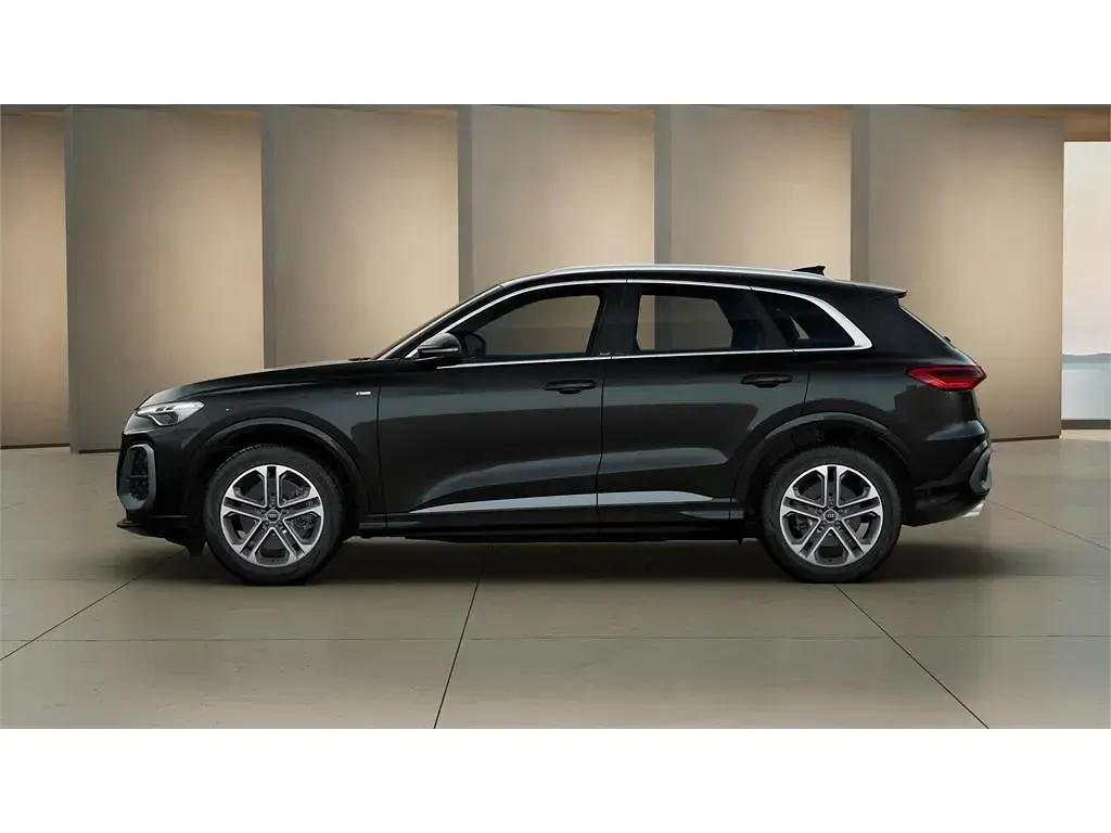 Nuevo Audi Q5 S-Line 204 CV (150 kW) 2025 Negro mito SUV