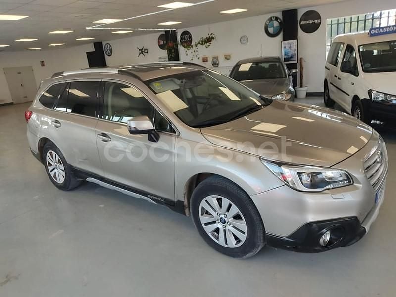Beige Usado 2016 Subaru Outback Familiar | 11.900 € (Precio justo) - Imagen 1/4