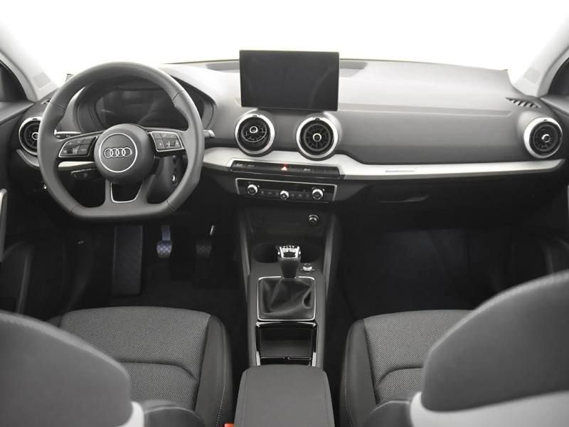 Usado Audi Q2 S-Line 116 CV (85 kW) 2025 Azul SUV