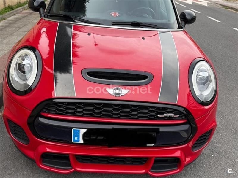 Usado Mini John Cooper Works 231 CV (169 kW) 2016 Granate Utilitario