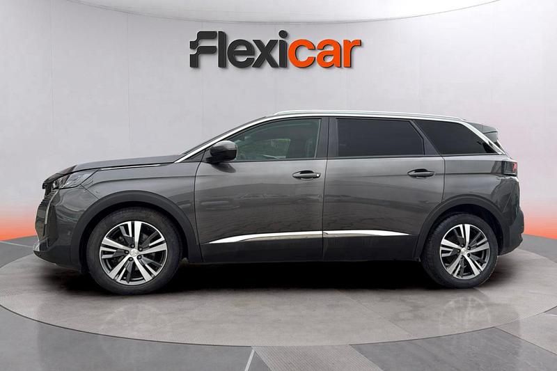 Usado Peugeot 5008 Allure 131 CV (96 kW) 2021 Gris Monovolumen