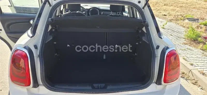 Usado Mini Cooper D 116 CV (85 kW) 2018 Blanco Utilitario