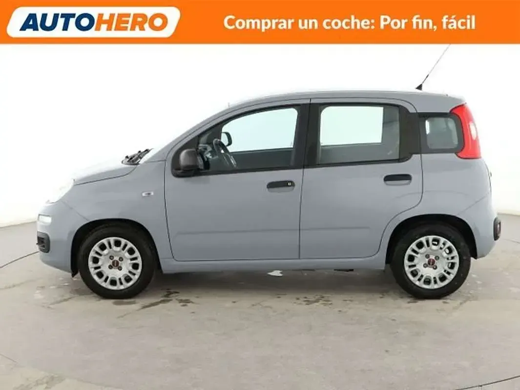Usado Fiat Panda 71 CV (52 kW) 2022 Gris Utilitario