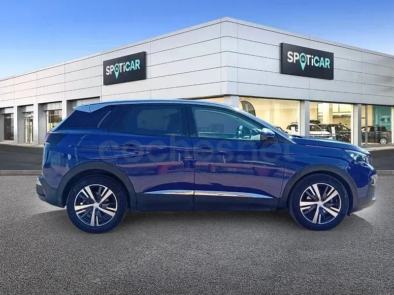 Usado Peugeot 3008 Allure 130 CV (95 kW) 2020 Azul SUV