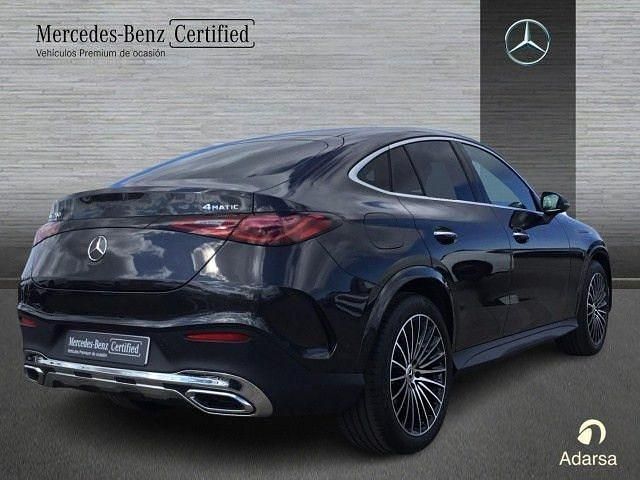 Usado Mercedes GLC200 204 CV (150 kW) 2025 Gris grafito SUV