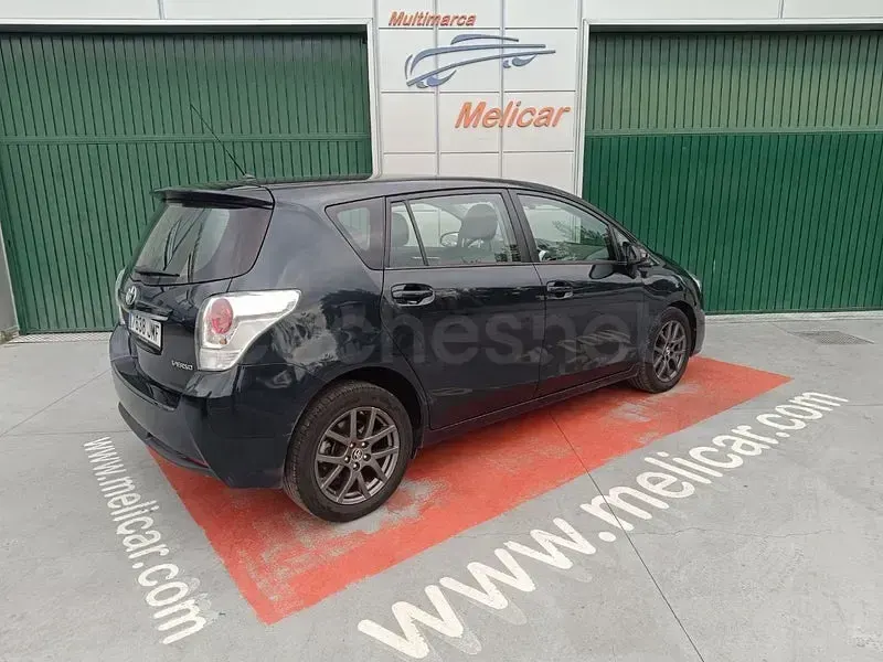 Usado Toyota Verso Advance 112 CV (82 kW) 2016 Gris / plata Monovolumen