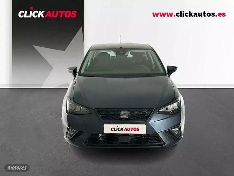Usado Seat Ibiza Reference 95 CV (69 kW) 2025 Gris / plata Berlina