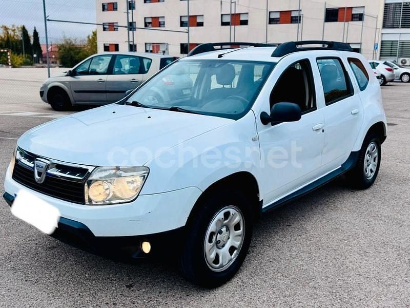 Blanco Usado 2012 Dacia Duster Ambiance SUV | 4490 € (Precio justo) - Imagen 1/4