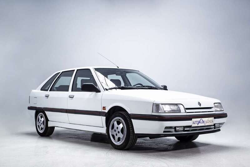 Usado Renault 21 140 CV (102 kW) 1992 Blanco Berlina