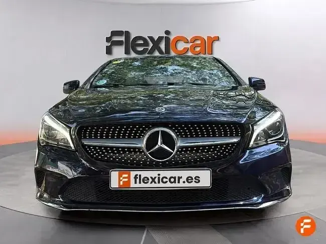 Usado Mercedes CLA200 136 CV (100 kW) 2018 Negro Coupe