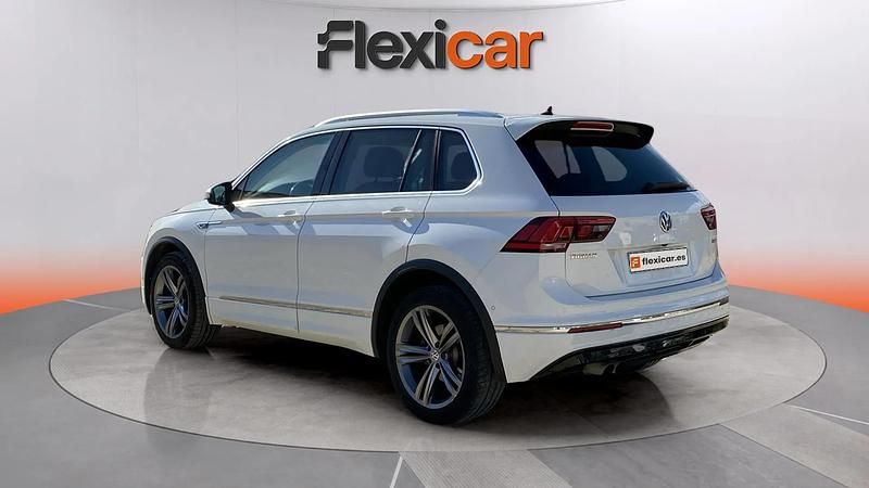 Usado VW Tiguan Sportline 150 CV (110 kW) 2017 Blanco SUV