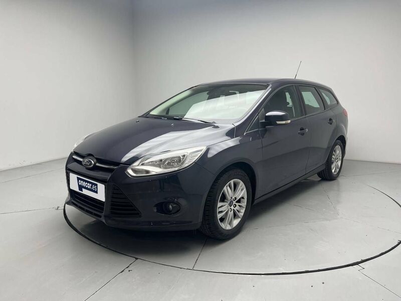 Gris Usado 2014 Ford Focus Trend Familiar | 9500 € (Precio justo) - Imagen 1/4