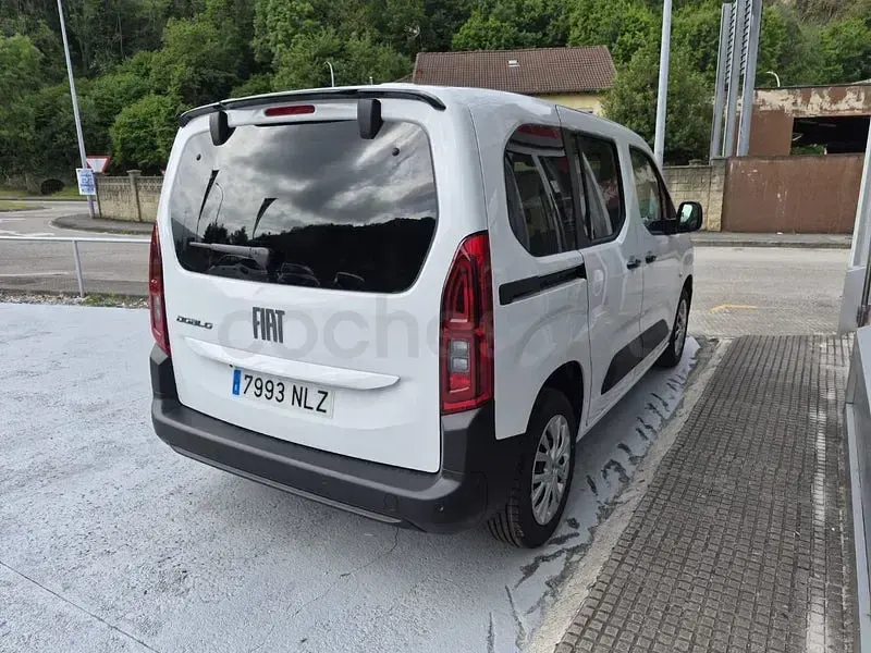 Nuevo Fiat Doblò 100 CV (73 kW) 2026 Blanco Monovolumen