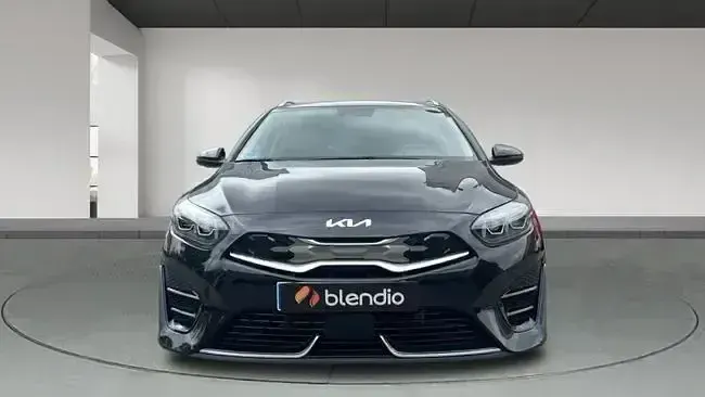 Usado Kia Ceed 141 CV (103 kW) 2025 Negro Utilitario
