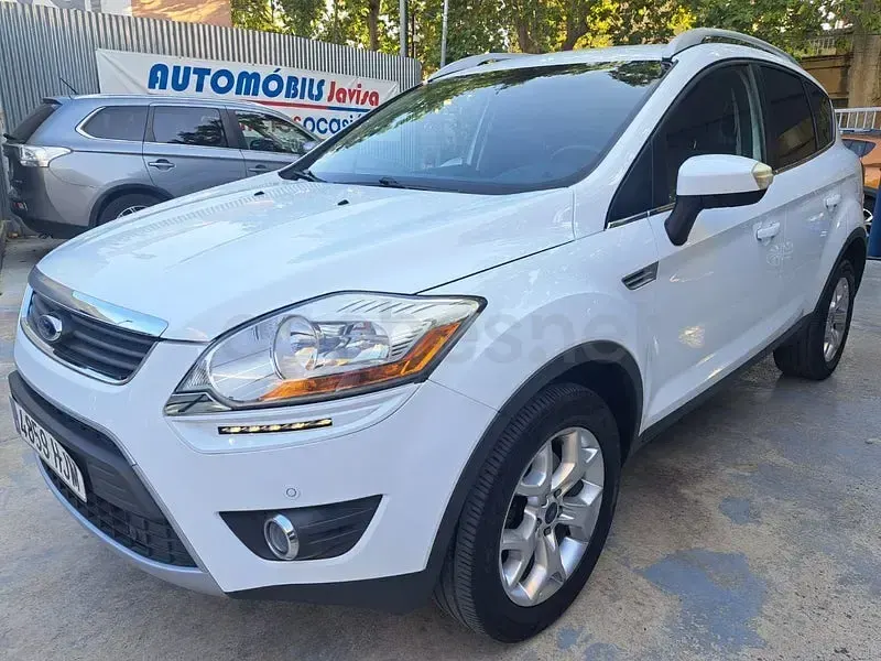 Usado Ford Kuga Trend 140 CV (102 kW) 2012 Blanco SUV