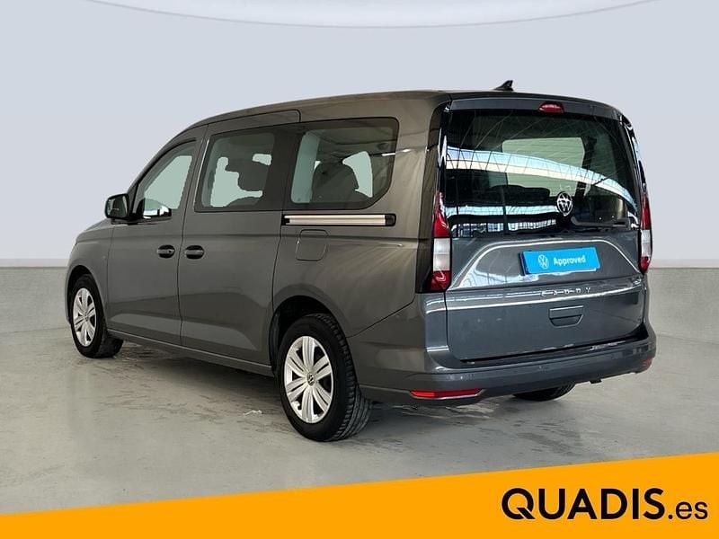Usado VW Caddy Maxi 102 CV (75 kW) 2024 Gris Monovolumen
