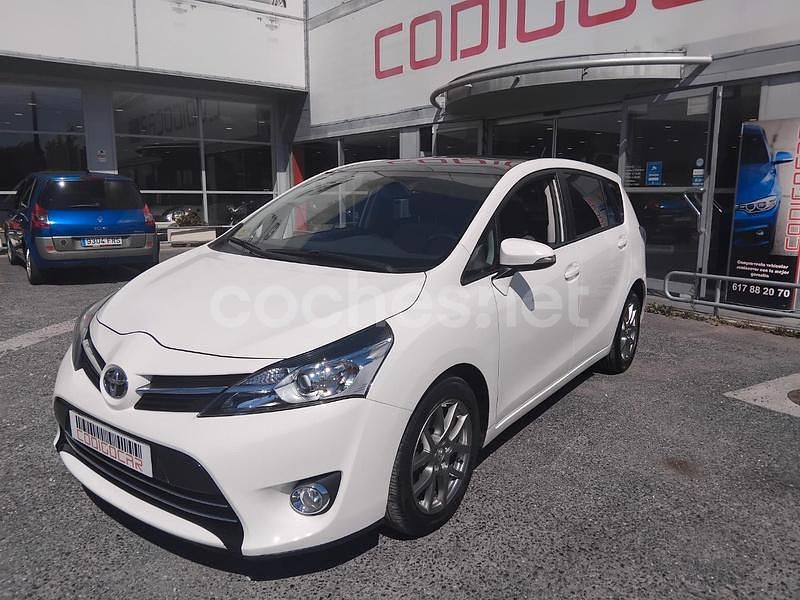 Blanco Usado 2015 Toyota Verso Comfort Monovolumen | 8900 € (Precio justo) - Imagen 1/4