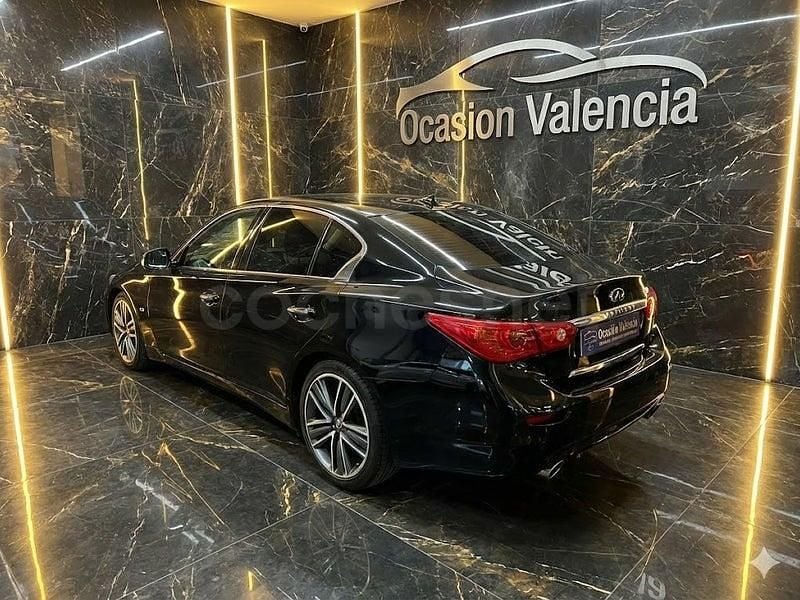 Usado Infiniti Q50 Premium 170 CV (125 kW) 2018 Negro Berlina