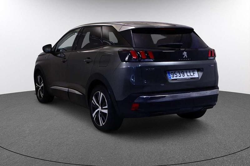 Usado Peugeot 3008 Allure 156 CV (114 kW) 2021 Gris SUV