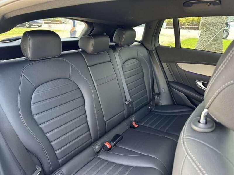 Usado Mercedes EQC400 300 kW (408 CV) 2021 Blanco SUV