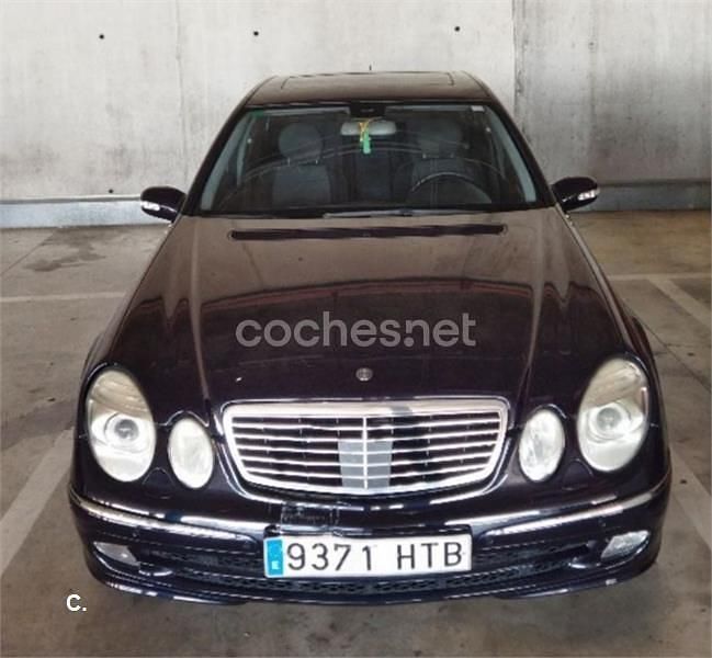 Azul Usado 2002 Mercedes E270 Avantgarde Berlina | 3500 € (Precio justo) - Imagen 1/4