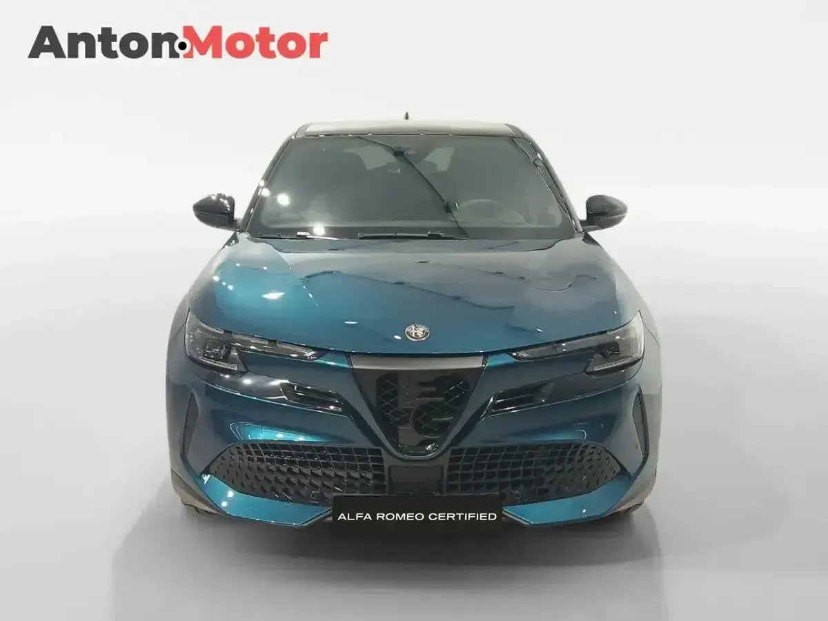 Usado Alfa Romeo Junior Edizione Speciale 114 kW (156 CV) 2024 Azul SUV