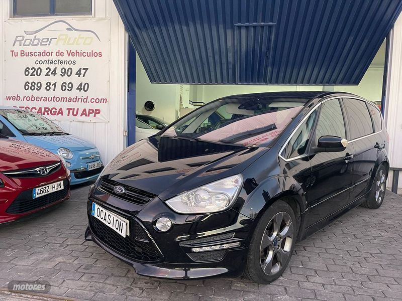 Usado Ford S-MAX S 200 CV (147 kW) 2013 Negro Monovolumen
