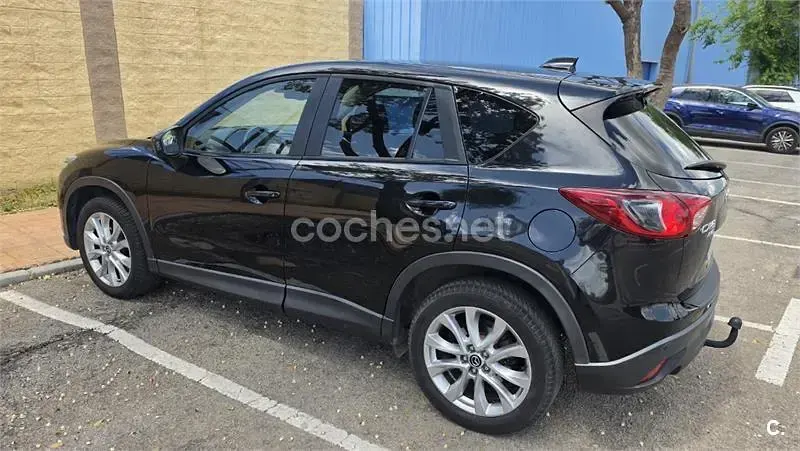 Usado Mazda CX-5 Luxury 175 CV (128 kW) 2014 Negro SUV