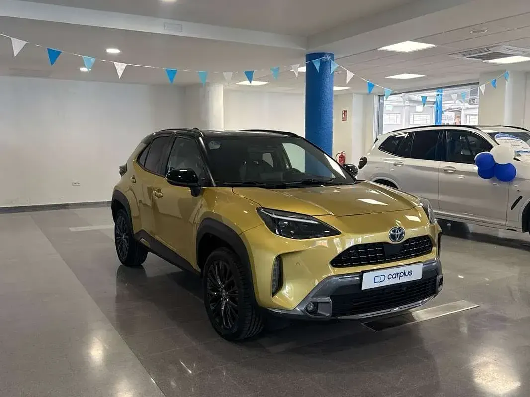 Usado Toyota Yaris Cross 116 CV (85 kW) 2023 SUV
