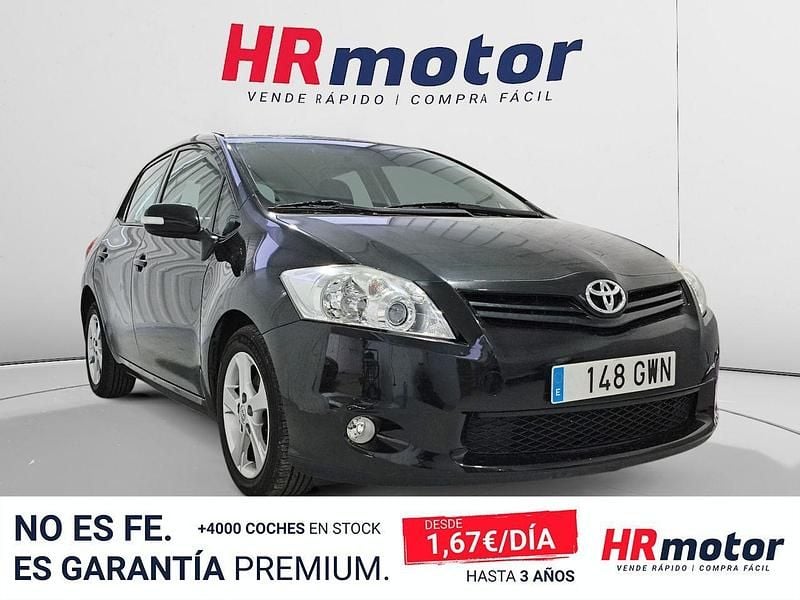 Usado Toyota Auris Active 126 CV (92 kW) 2010 Negro Berlina