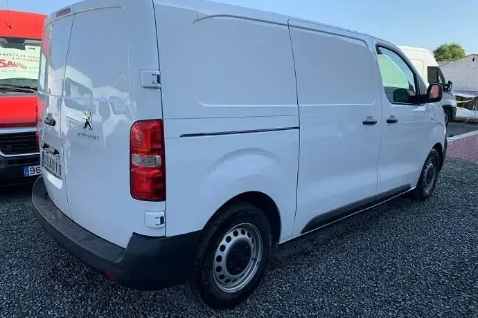 Usado Peugeot Expert 120 CV (88 kW) 2021 Blanco Van
