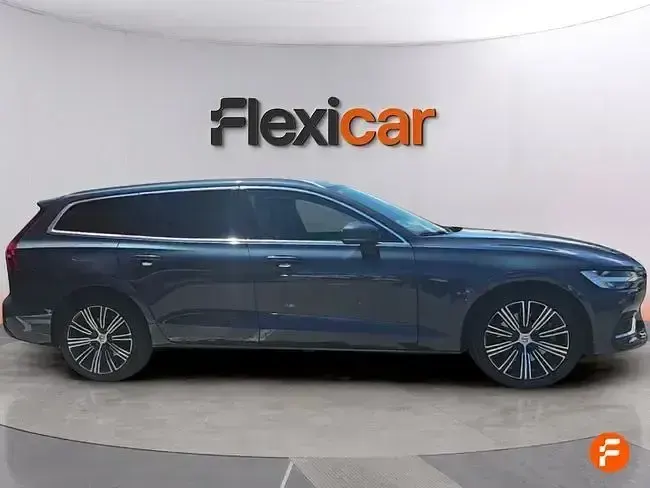Usado Volvo V60 Inscription 197 CV (144 kW) 2021 Azul Familiar