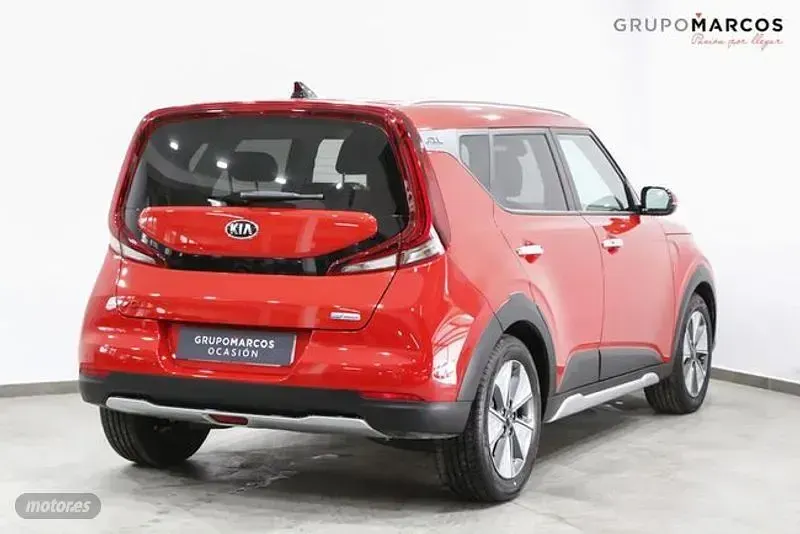 Usado Kia Soul EV 150 kW (204 CV) 2020 Rojo SUV