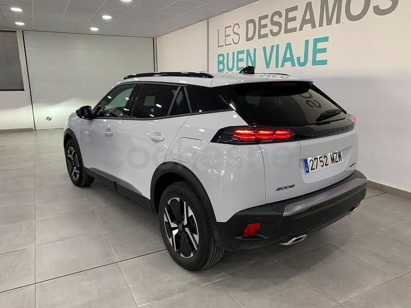 Usado Peugeot 2008 Allure 145 CV (106 kW) 2025 Blanco SUV