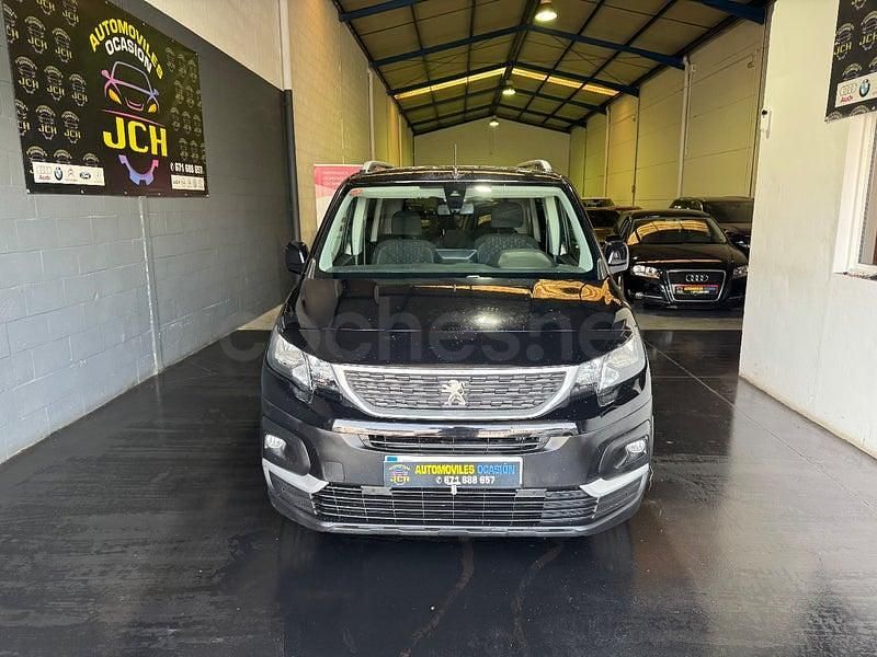 Usado Peugeot Rifter Active 130 CV (95 kW) 2019 Negro Monovolumen