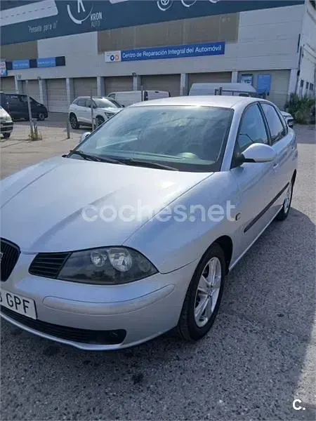 Usado Seat Cordoba Reference 80 CV (58 kW) 2009 Blanco Berlina