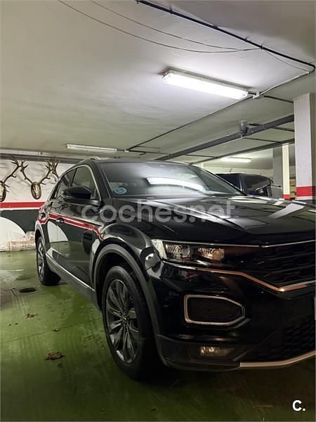 Usado VW T-Roc Advance 150 CV (110 kW) 2020 Negro SUV