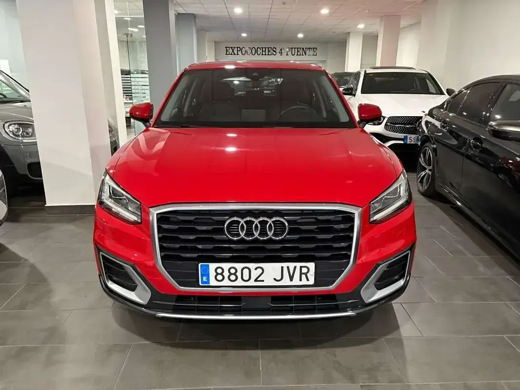 Usado Audi Q2 Sport 116 CV (85 kW) 2016 Negro SUV