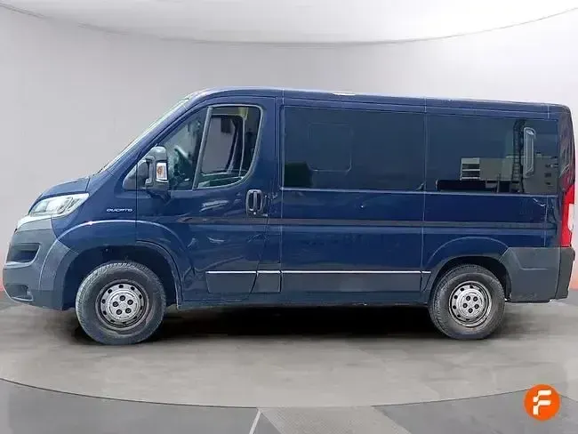 Usado Fiat Ducato 150 CV (110 kW) 2018 Azul Van