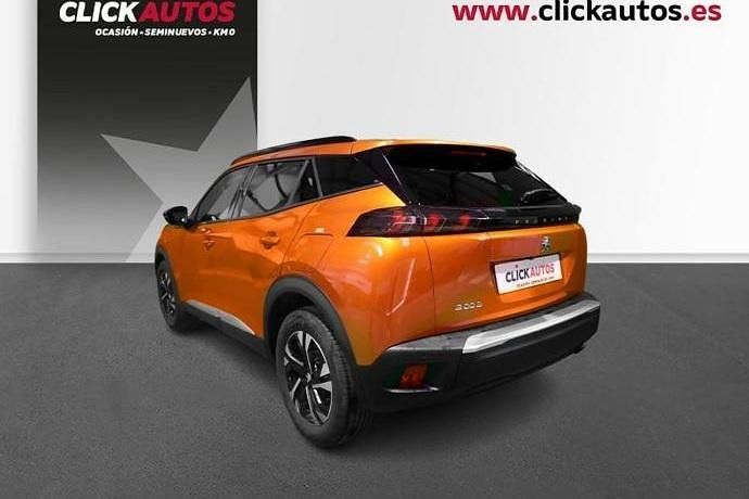 Usado Peugeot 2008 Allure 100 CV (73 kW) 2022 SUV