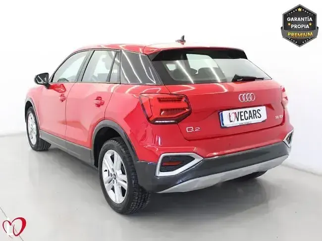 Usado Audi Q2 Advanced Plus 150 CV (110 kW) 2022 Rojo SUV