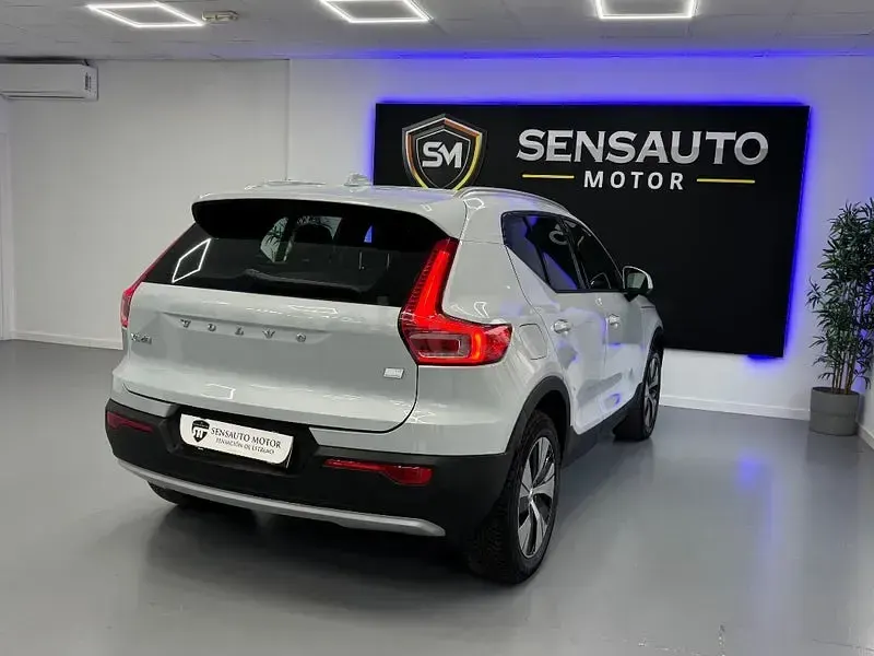 Usado Volvo XC40 Inscription 262 CV (192 kW) 2020 Blanco SUV