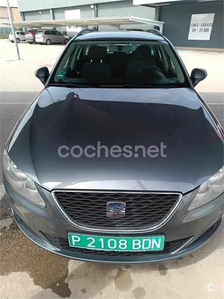 Gris / plata Usado 2012 Seat Exeo Reference Familiar | 6999 € (Precio justo) - Imagen 1/4